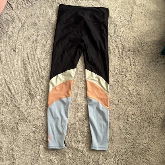 P.E Nation Wondergoal Legging - Picture 2 of 6